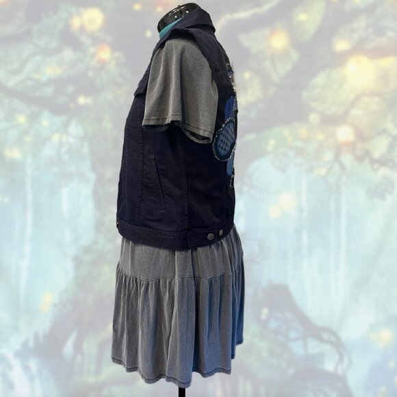 Upcycled Ralph Lauren Sleeveless Denim Vest – Patchwork Flower Jacket, Size S - Picture 4 of 5